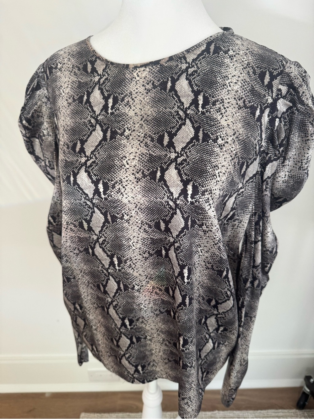 Generation Love Silk Snake-Print long Sleeve Blouse - Black & Cream
